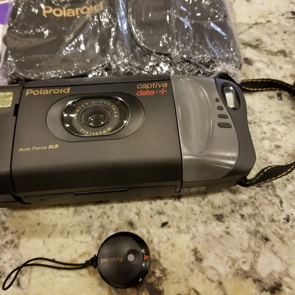 Very Rare New Unused Date Plus Polaroid Captiva SLR AF SE Film Camera.